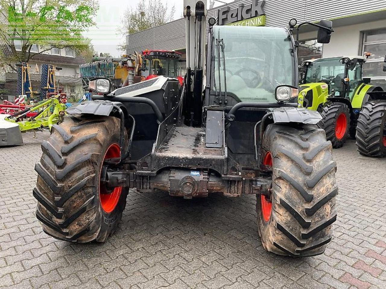Bobcat tl38.70 - Telehandler: gambar 3 Bobcat tl38.70 - Telehandler: gambar 3