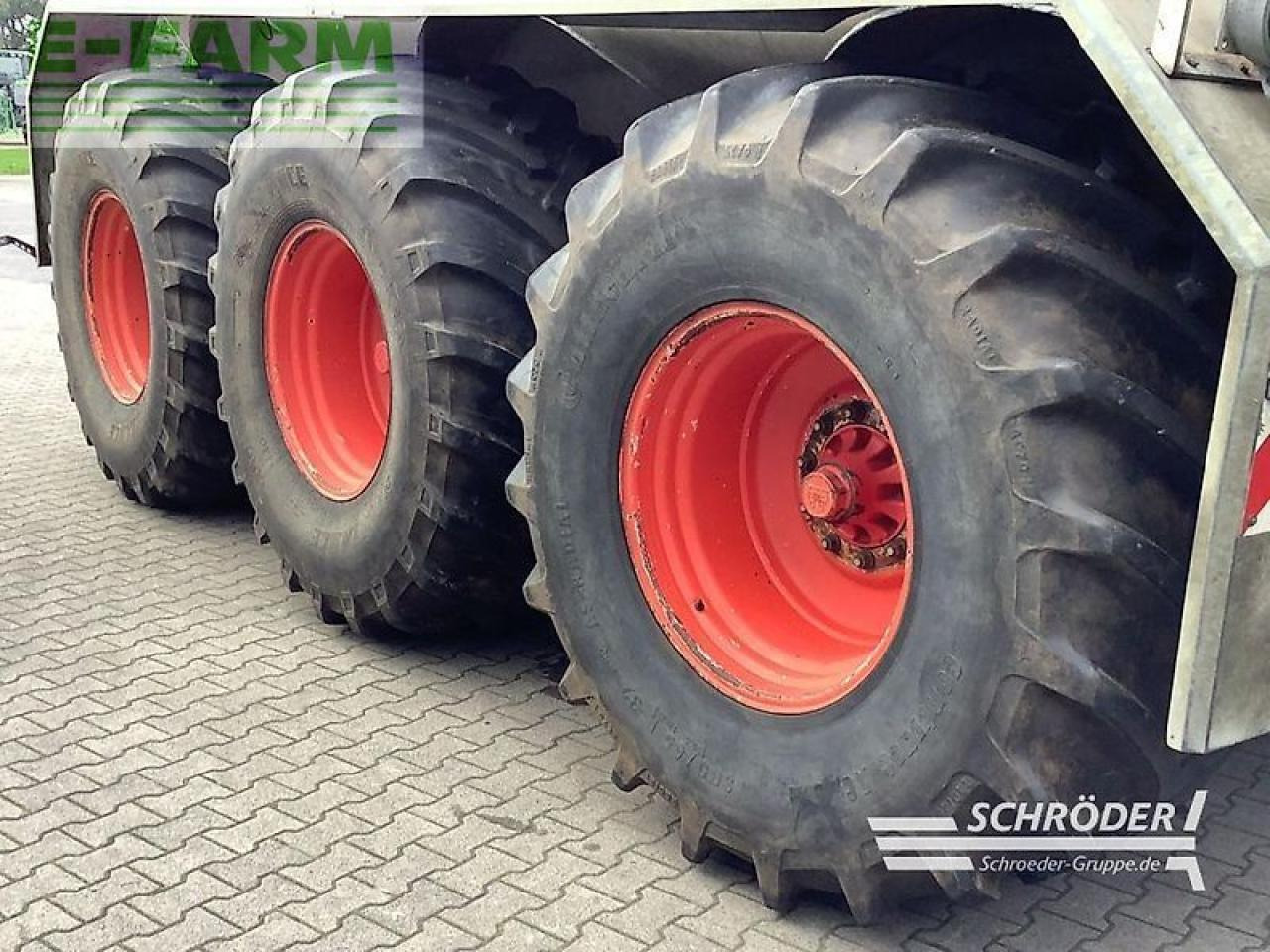 Bruns 26000 l - Peralatan pemupukan: gambar 5 Bruns 26000 l - Peralatan pemupukan: gambar 5