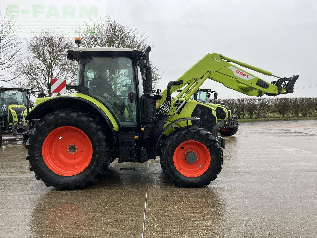 CLAAS ARION 530 CIS+ 50K - Traktor: gambar 4 CLAAS ARION 530 CIS+ 50K - Traktor: gambar 4