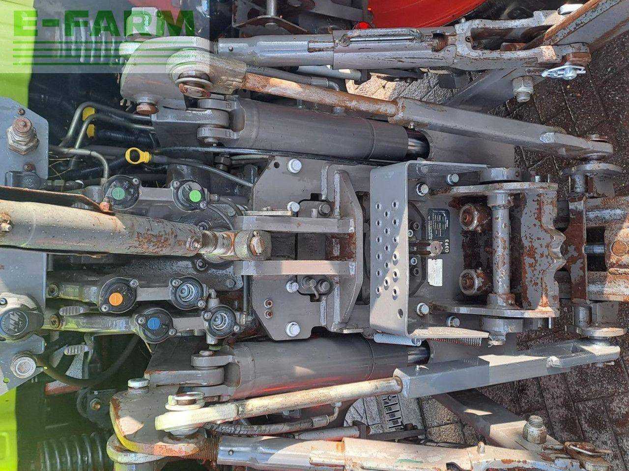 CLAAS ARION 530 CIS - Traktor: gambar 5 CLAAS ARION 530 CIS - Traktor: gambar 5