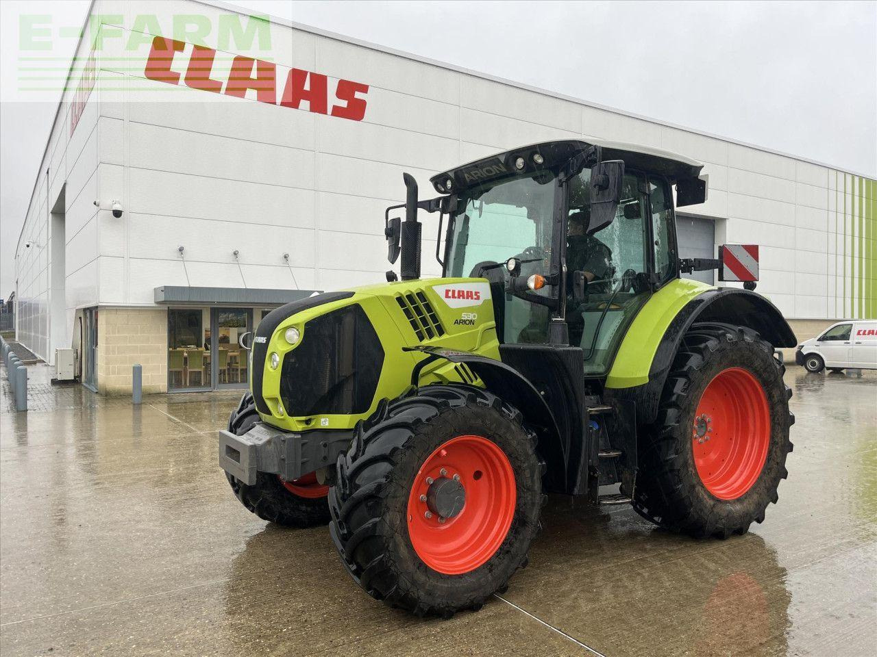 CLAAS ARION 530 - Traktor: gambar 1 CLAAS ARION 530 - Traktor: gambar 1