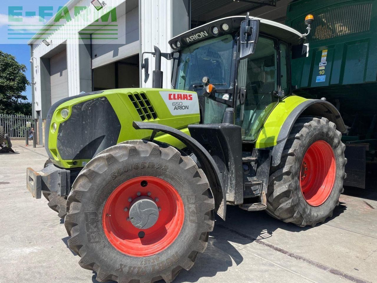 CLAAS ARION 650 - Traktor: gambar 1 CLAAS ARION 650 - Traktor: gambar 1
