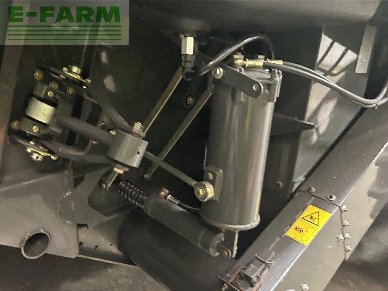 CLAAS LEXION 650 - Pemanen gabungan: gambar 3 CLAAS LEXION 650 - Pemanen gabungan: gambar 3