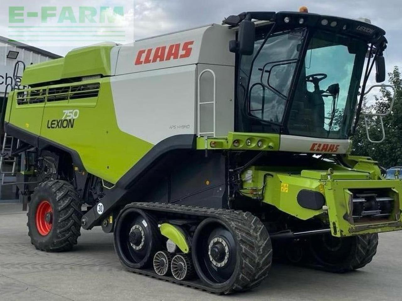 CLAAS LEXION 750 TT - Pemanen gabungan: gambar 2 CLAAS LEXION 750 TT - Pemanen gabungan: gambar 2