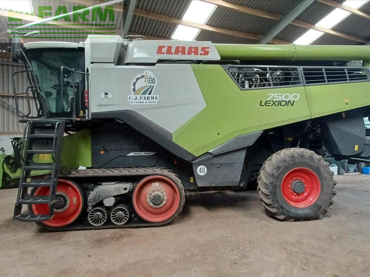 CLAAS LEXION 7500 TT - Pemanen gabungan: gambar 1 CLAAS LEXION 7500 TT - Pemanen gabungan: gambar 1