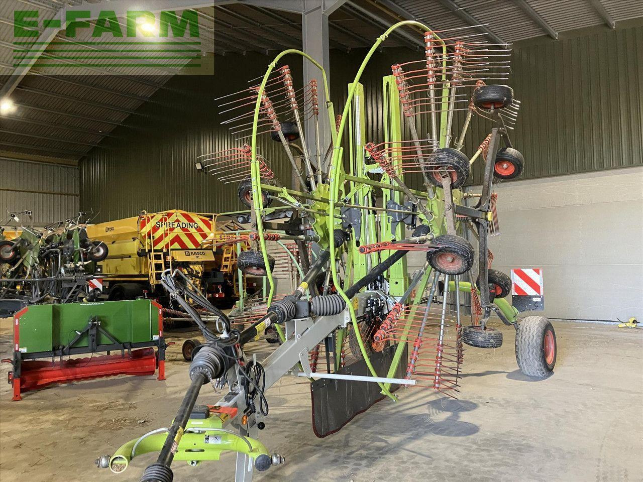 CLAAS LINER 2900 - Tedder/ Menyapu: gambar 1 CLAAS LINER 2900 - Tedder/ Menyapu: gambar 1