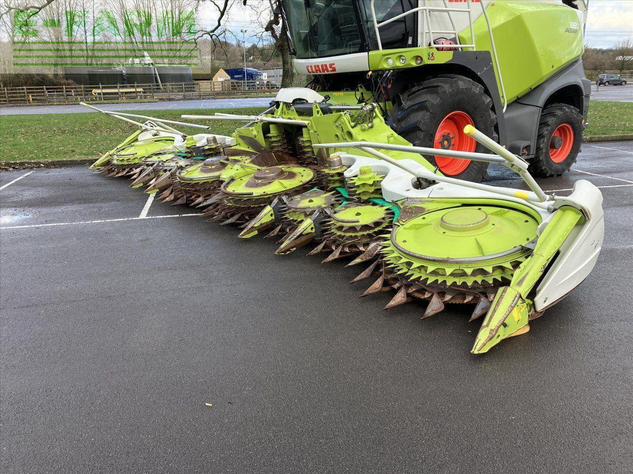CLAAS ORBIS 900 - Pemanen hijauan: gambar 2 CLAAS ORBIS 900 - Pemanen hijauan: gambar 2