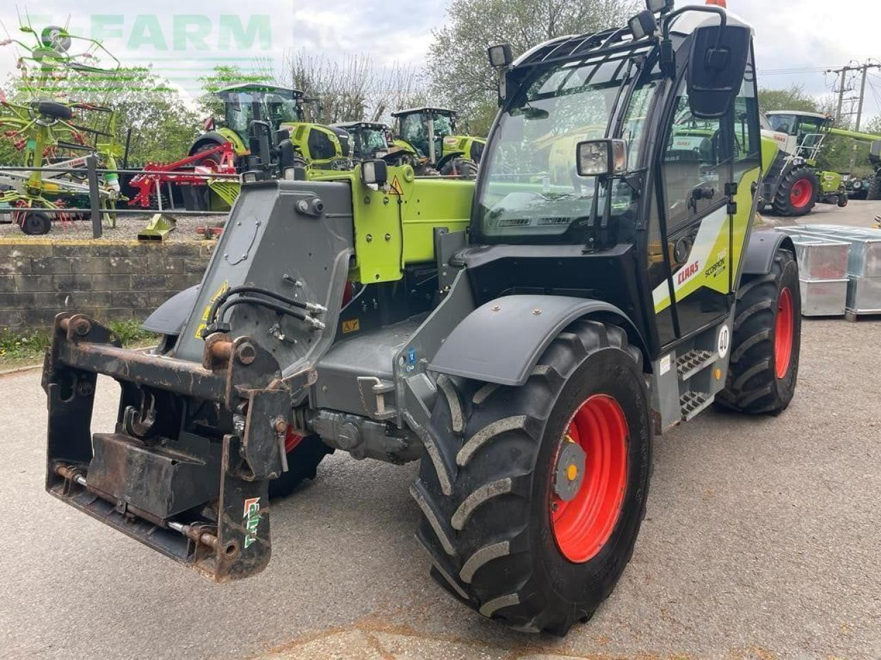 CLAAS SCORPION 746 - Telehandler: gambar 3 CLAAS SCORPION 746 - Telehandler: gambar 3