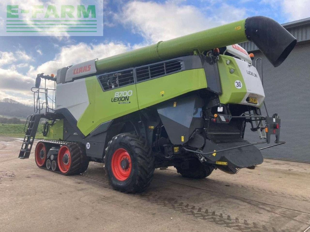 CLAAS USED LEXION 8700TT - Pemanen gabungan: gambar 3 CLAAS USED LEXION 8700TT - Pemanen gabungan: gambar 3
