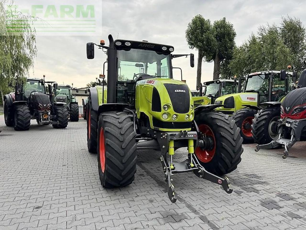CLAAS ares 617 atz ATZ - Traktor: gambar 3 CLAAS ares 617 atz ATZ - Traktor: gambar 3