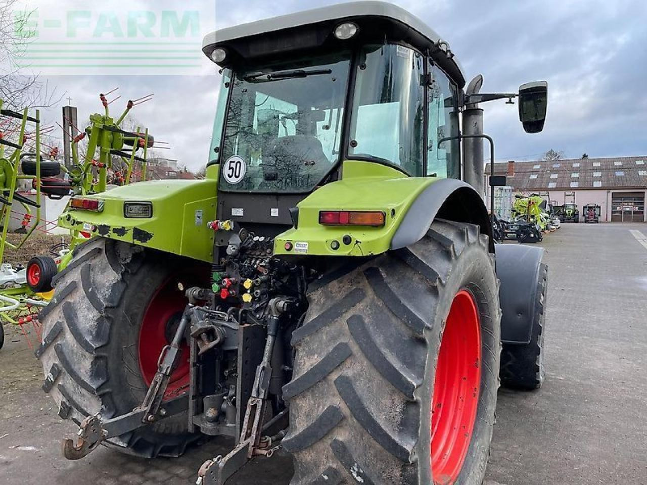 CLAAS ares 697 atz mit fronthydraulik und frontladerkonsolen stoll ATZ - Traktor: gambar 3 CLAAS ares 697 atz mit fronthydraulik und frontladerkonsolen stoll ATZ - Traktor: gambar 3