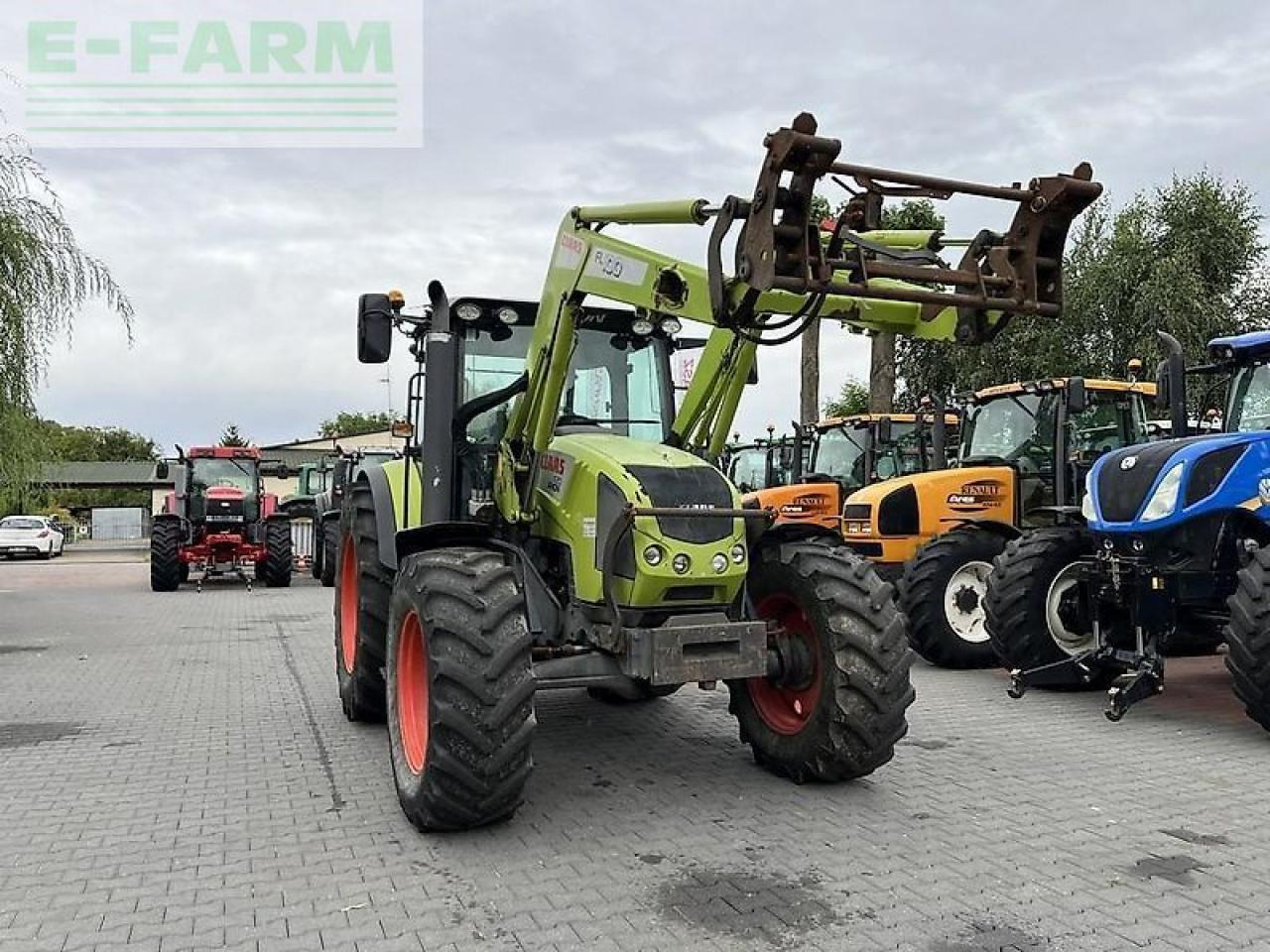 CLAAS arion 420 cis + claas fl100 - Traktor: gambar 3 CLAAS arion 420 cis + claas fl100 - Traktor: gambar 3