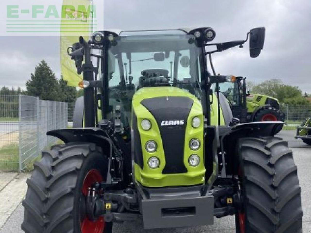 CLAAS arion 450 cis+ CIS+ - Traktor: gambar 2 CLAAS arion 450 cis+ CIS+ - Traktor: gambar 2