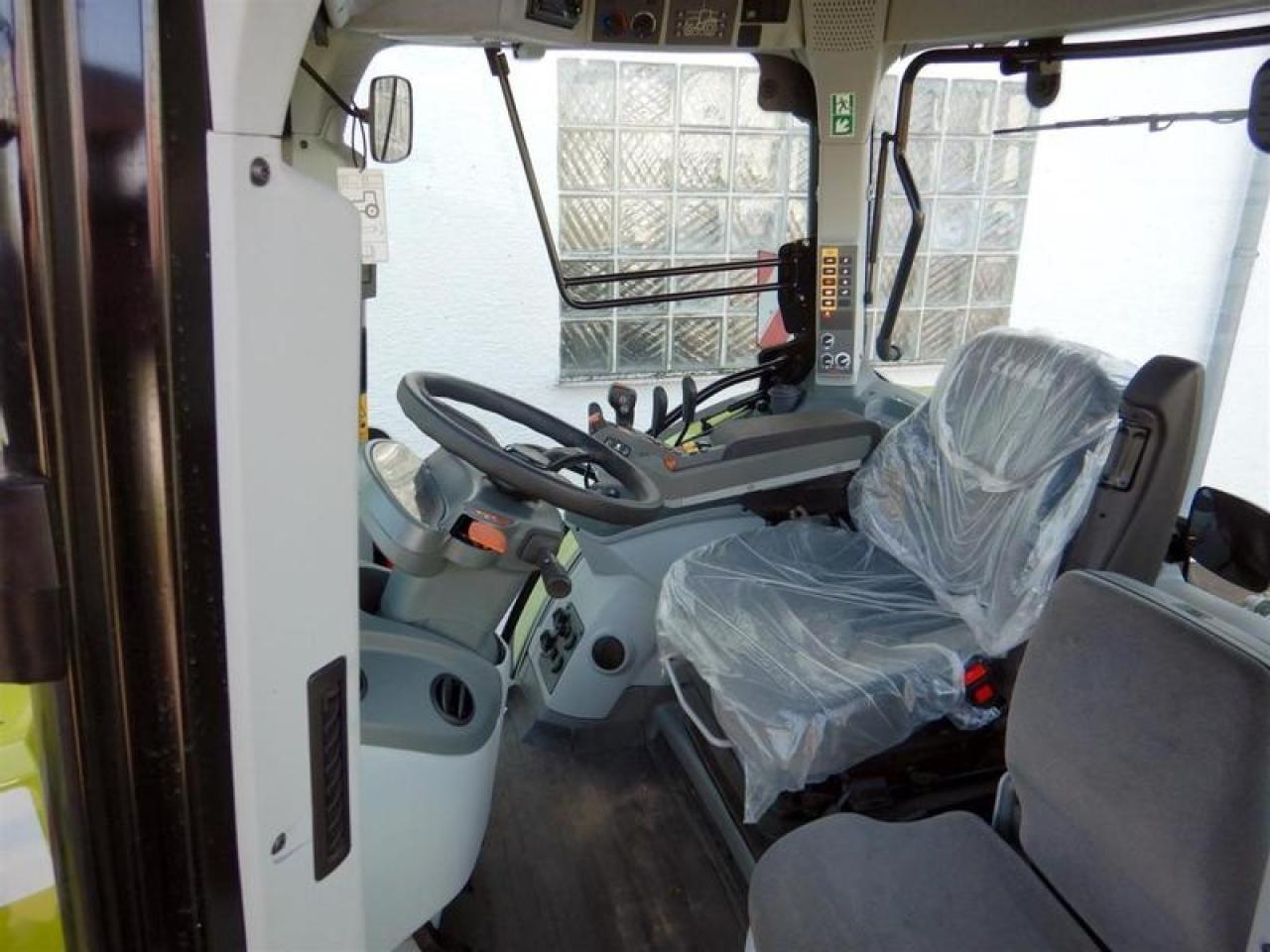 CLAAS arion 510 cis v - Traktor: gambar 4 CLAAS arion 510 cis v - Traktor: gambar 4
