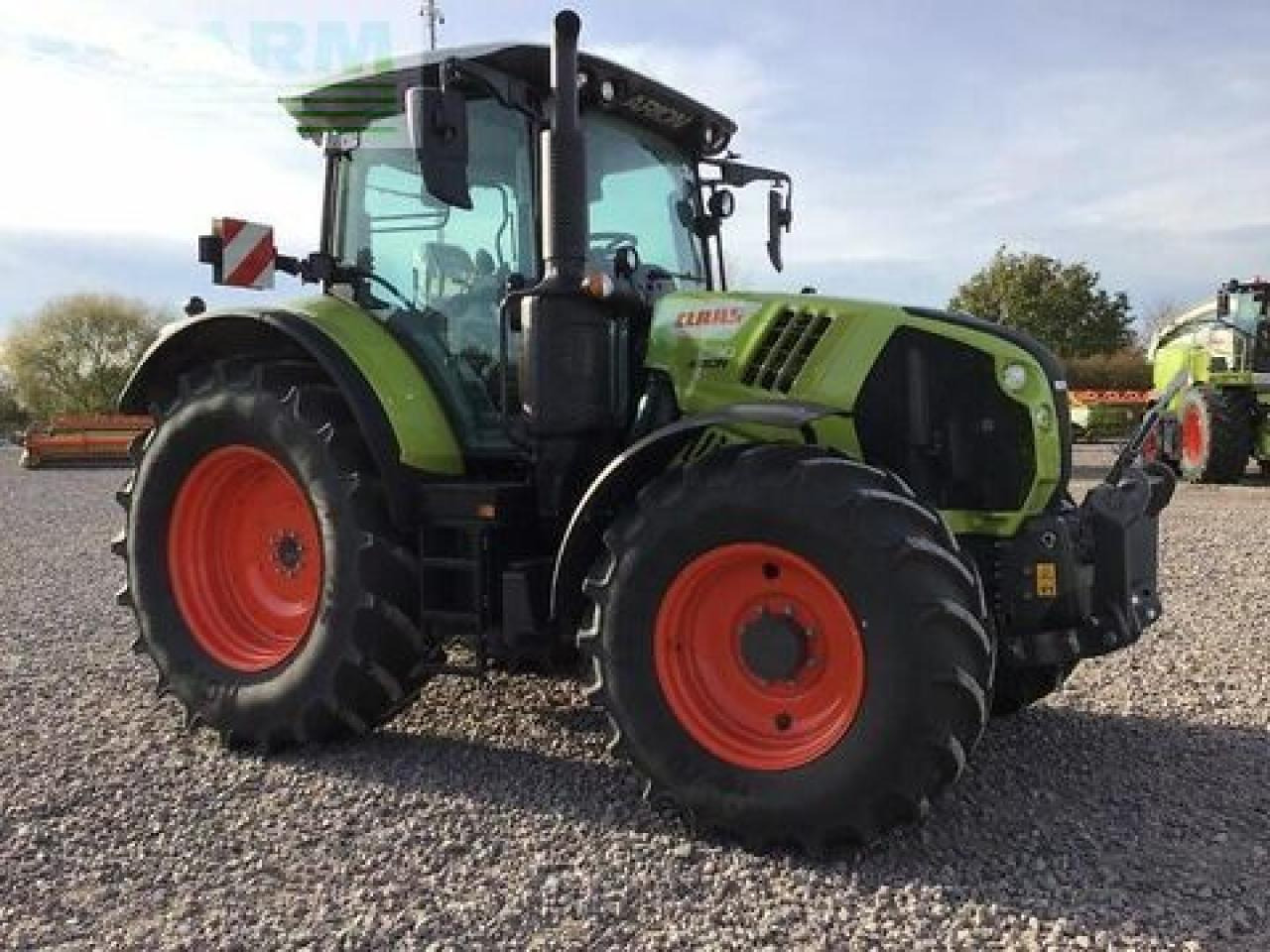 CLAAS arion 530 - Traktor: gambar 3 CLAAS arion 530 - Traktor: gambar 3