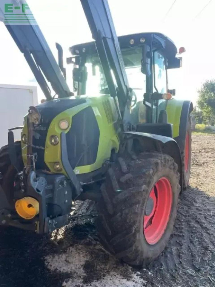 CLAAS arion 530 cis CIS - Traktor: gambar 1 CLAAS arion 530 cis CIS - Traktor: gambar 1