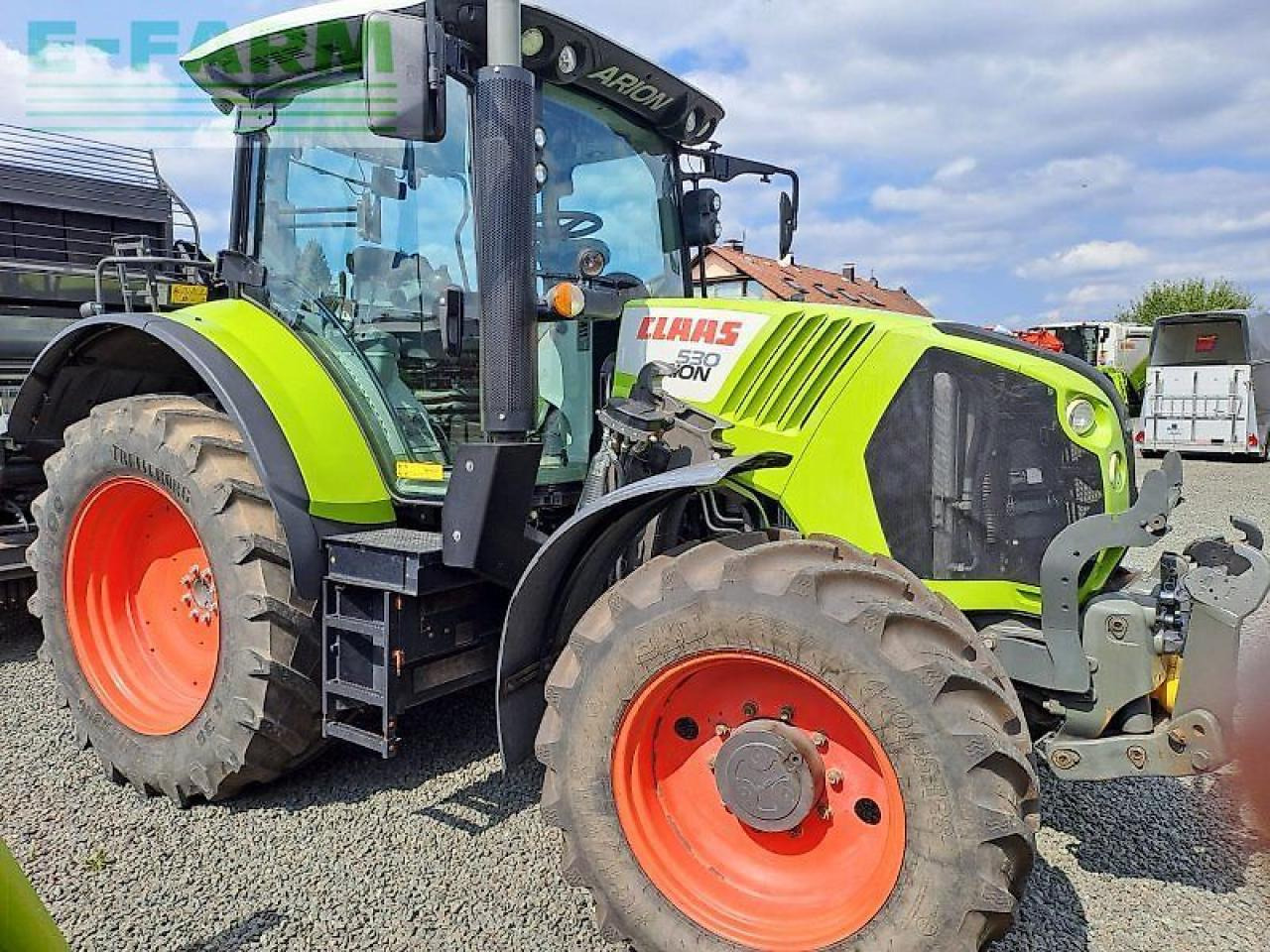 CLAAS arion 530 cis CIS - Traktor: gambar 1 CLAAS arion 530 cis CIS - Traktor: gambar 1