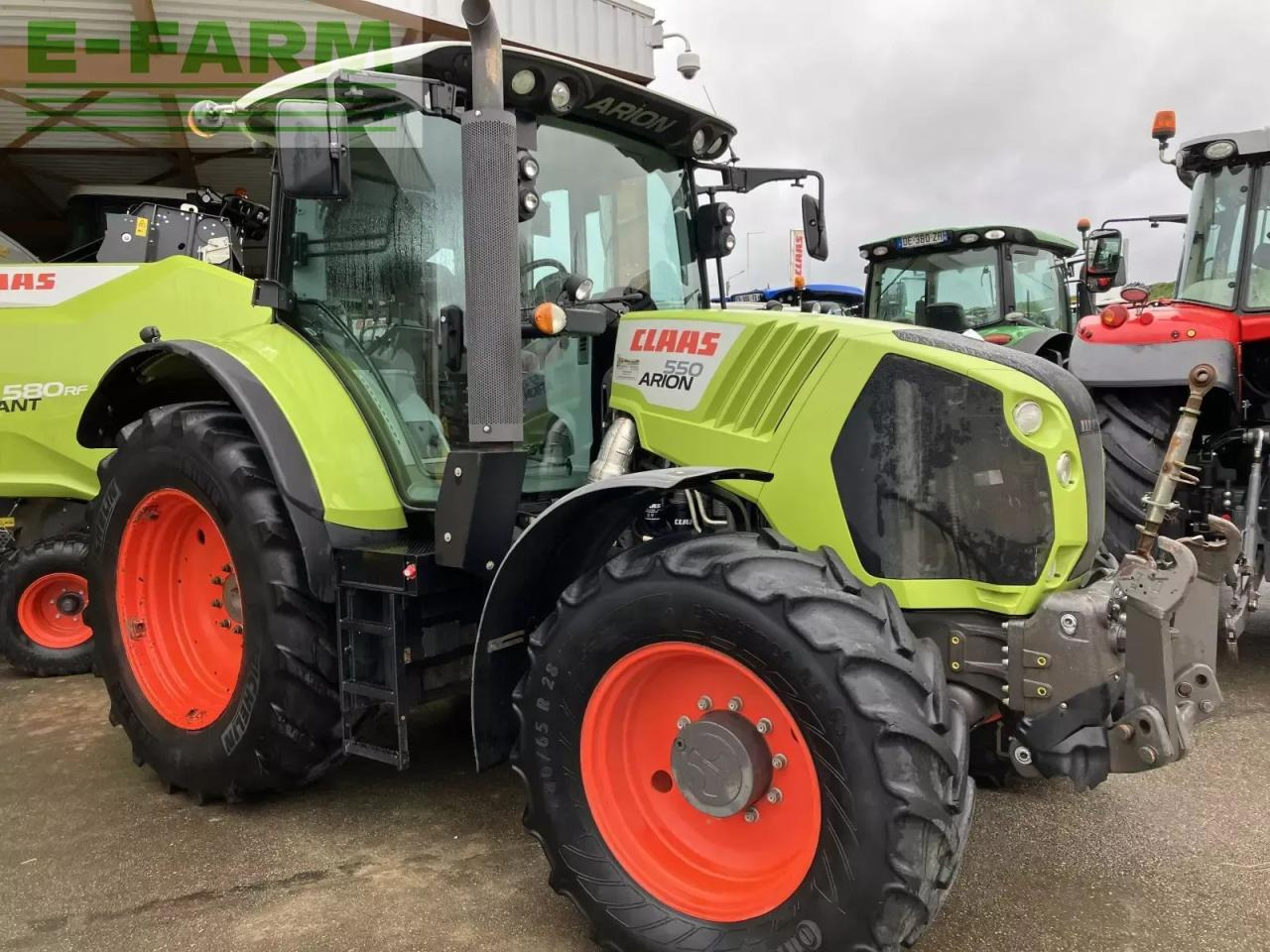 CLAAS arion 550 t4i cis CIS - Traktor: gambar 2 CLAAS arion 550 t4i cis CIS - Traktor: gambar 2