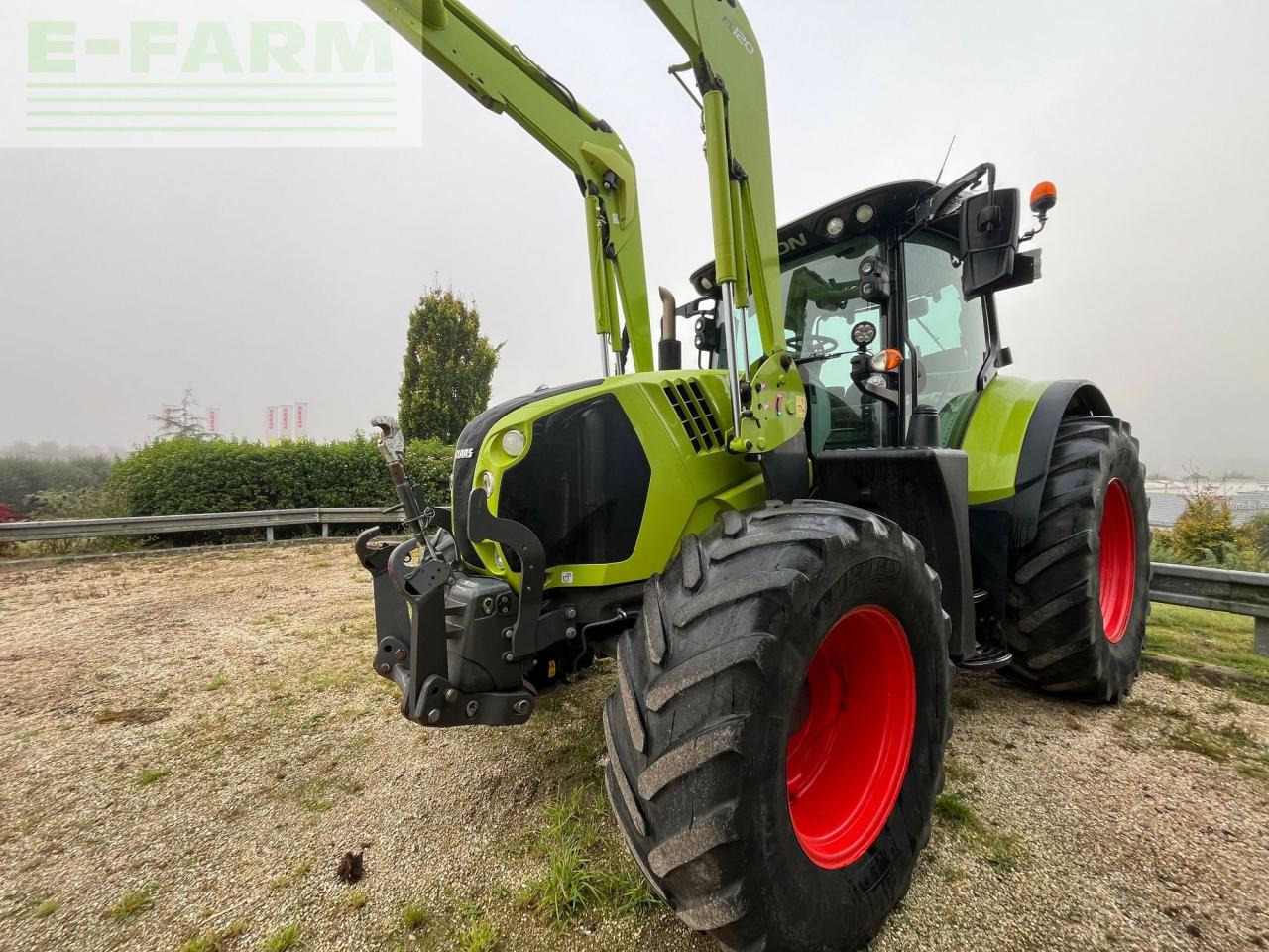 CLAAS arion 610 cmatic - Traktor: gambar 2 CLAAS arion 610 cmatic - Traktor: gambar 2