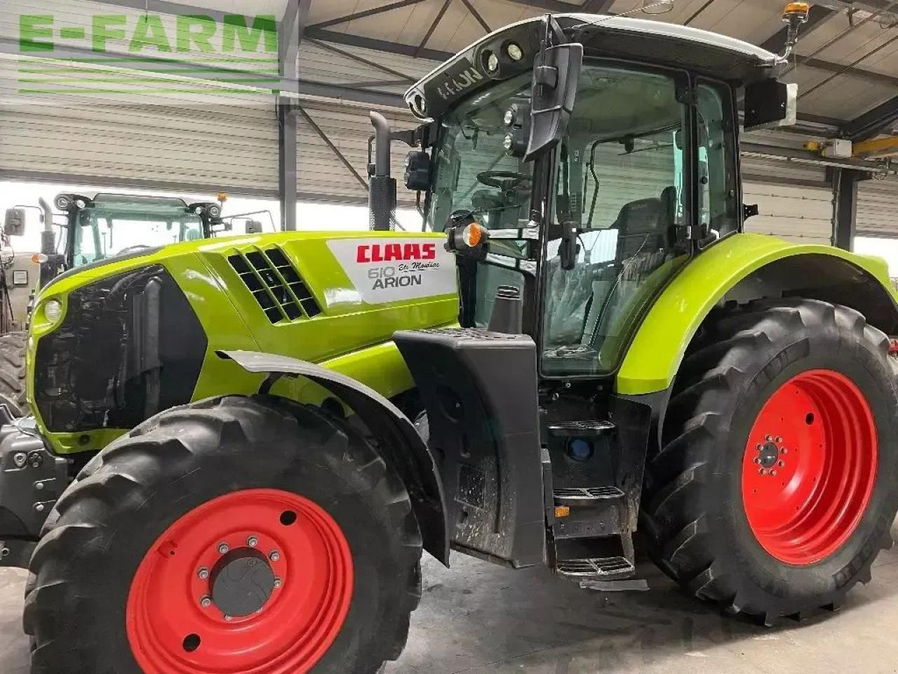CLAAS arion 610 cmatic cis+ CMATIC CIS+ - Traktor: gambar 1 CLAAS arion 610 cmatic cis+ CMATIC CIS+ - Traktor: gambar 1
