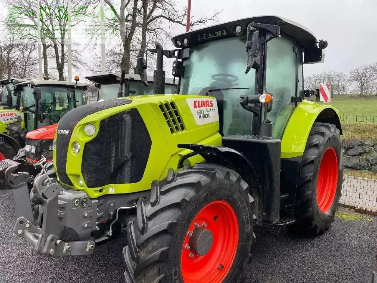 CLAAS arion 610 cmatic cis+ CMATIC CIS+ - Traktor: gambar 2 CLAAS arion 610 cmatic cis+ CMATIC CIS+ - Traktor: gambar 2