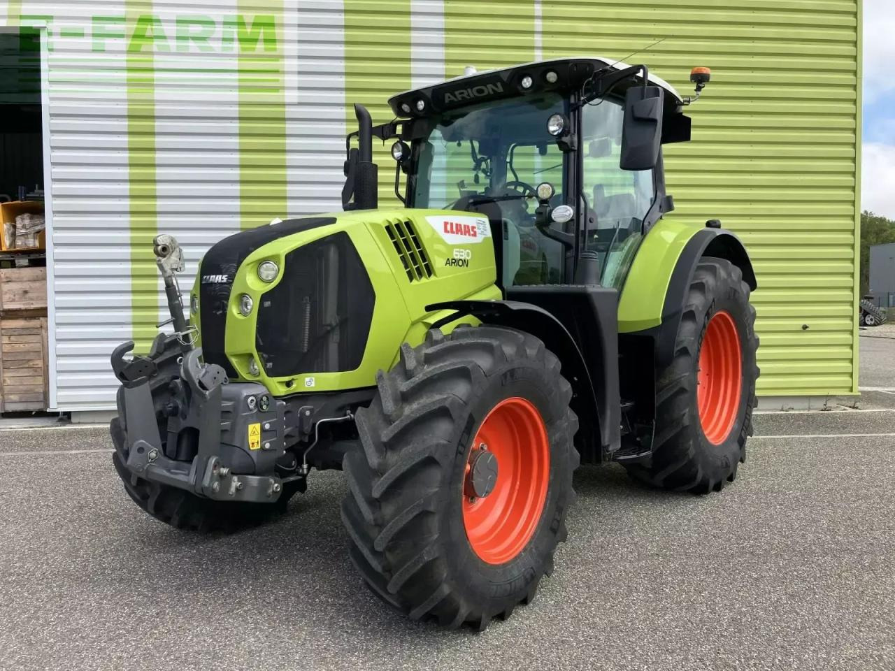 CLAAS arion 630 cmatic + gps s10 rtk CMATIC - Traktor: gambar 1 CLAAS arion 630 cmatic + gps s10 rtk CMATIC - Traktor: gambar 1