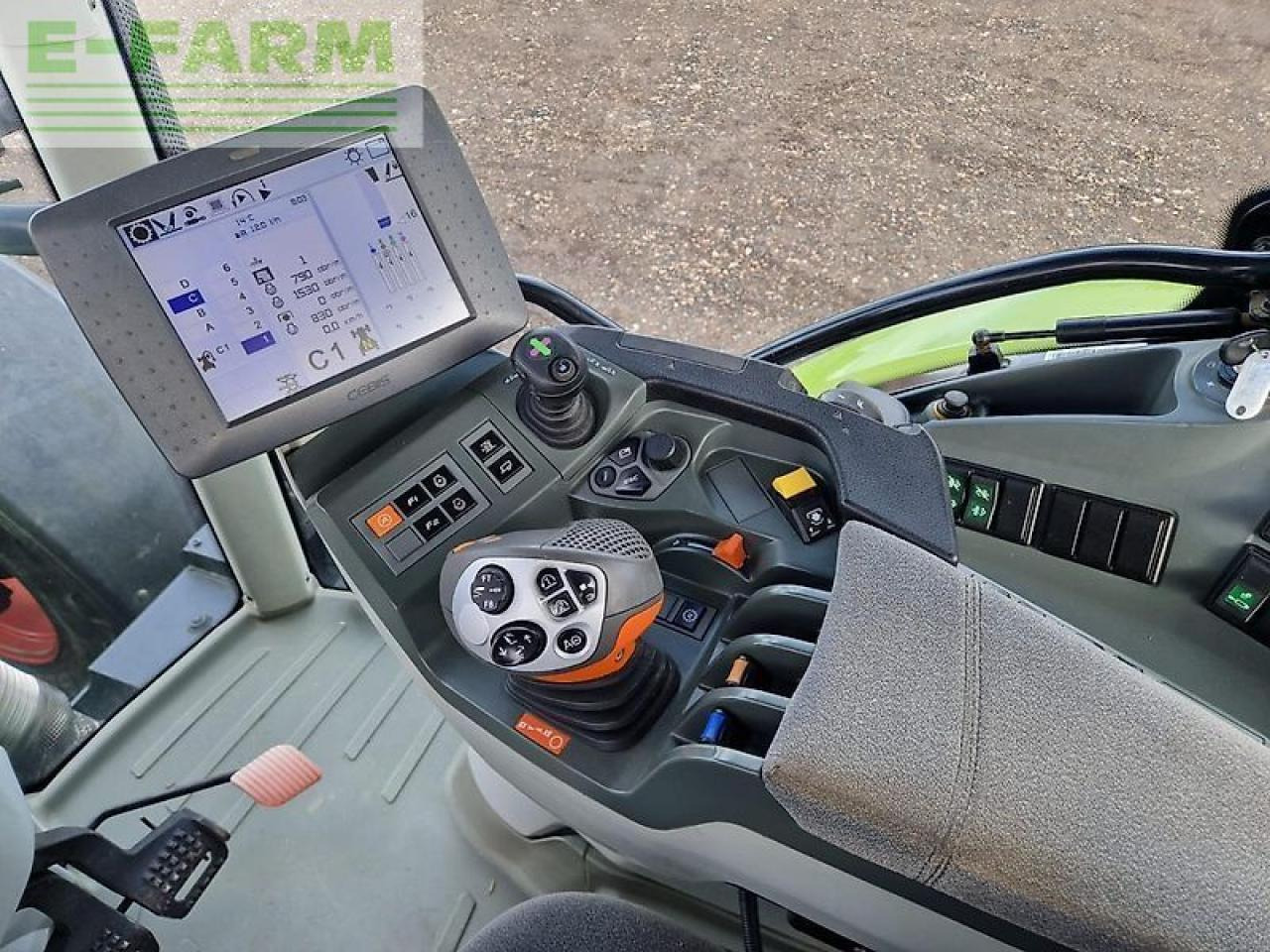 CLAAS arion 640 cebis CEBIS - Traktor: gambar 5 CLAAS arion 640 cebis CEBIS - Traktor: gambar 5