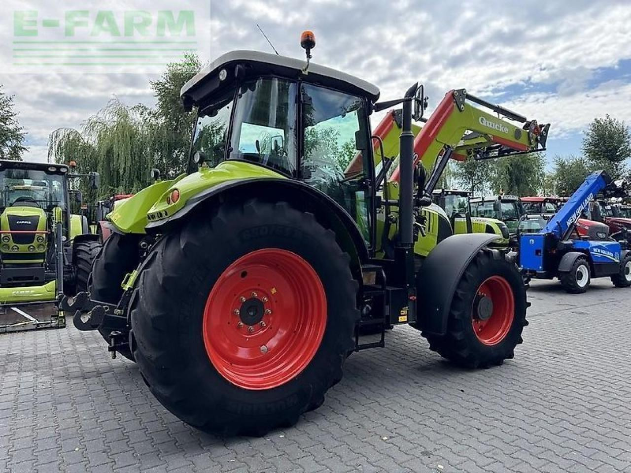 CLAAS arion 640 cis + quicke q65 CIS - Traktor: gambar 5 CLAAS arion 640 cis + quicke q65 CIS - Traktor: gambar 5