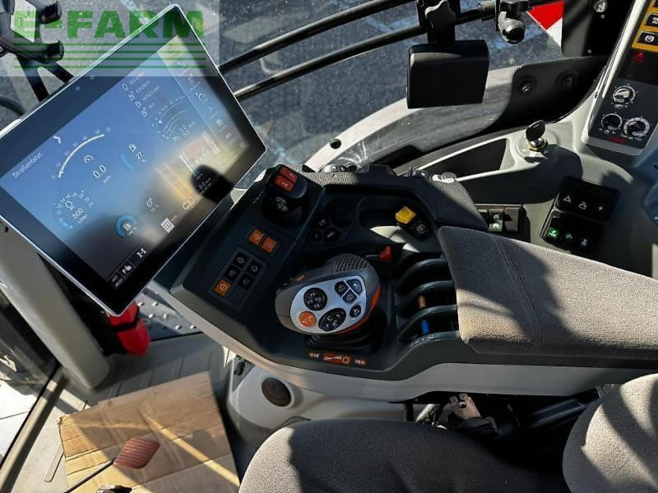 Traktor CLAAS arion 660 cmatic: gambar 11