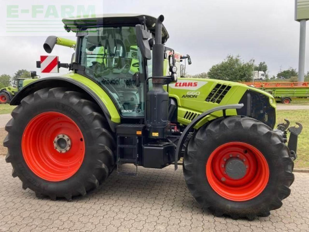 CLAAS arion 660 cmatic cebis CMATIC CEBIS - Traktor: gambar 5 CLAAS arion 660 cmatic cebis CMATIC CEBIS - Traktor: gambar 5