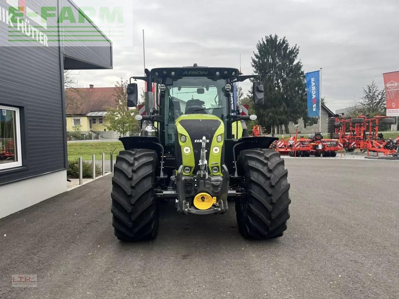 CLAAS arion 660 cmatic cebis CMATIC CEBIS - Traktor: gambar 4 CLAAS arion 660 cmatic cebis CMATIC CEBIS - Traktor: gambar 4
