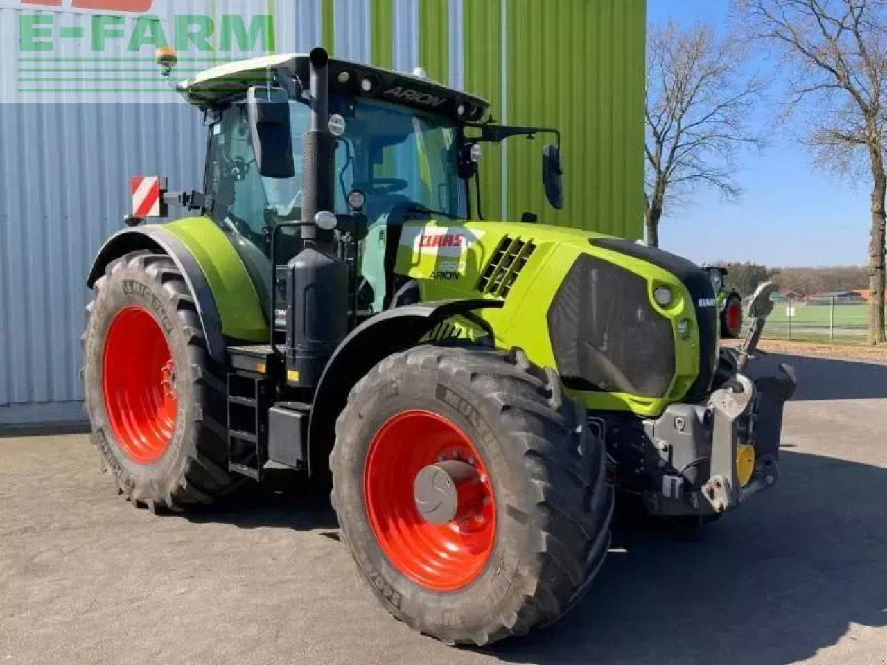 CLAAS arion 660 cmatic cebis CMATIC CEBIS - Traktor: gambar 3 CLAAS arion 660 cmatic cebis CMATIC CEBIS - Traktor: gambar 3