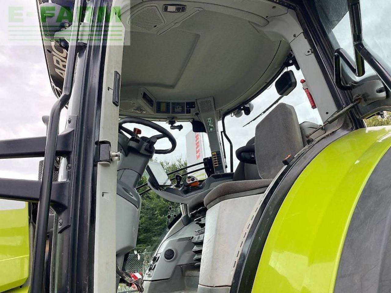 Traktor CLAAS arion 660 cmatic cebis preisreduziert CMATIC CEBIS: gambar 8 Traktor CLAAS arion 660 cmatic cebis preisreduziert CMATIC CEBIS: gambar 8