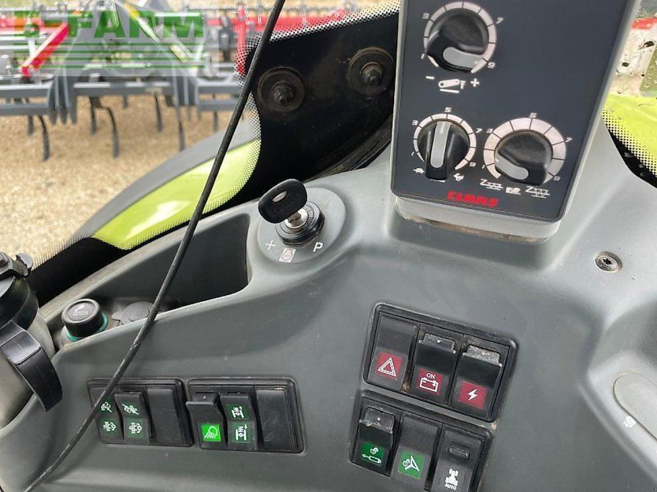 Traktor CLAAS arion 660 cmatic cebis preisreduziert CMATIC CEBIS: gambar 16 Traktor CLAAS arion 660 cmatic cebis preisreduziert CMATIC CEBIS: gambar 16