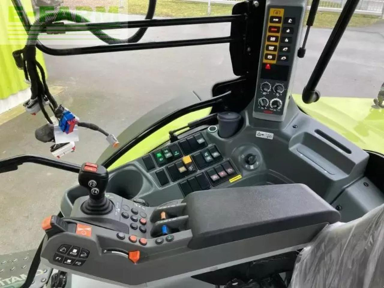 Traktor CLAAS arion 660 cmatic cis+ CMATIC CIS+: gambar 11