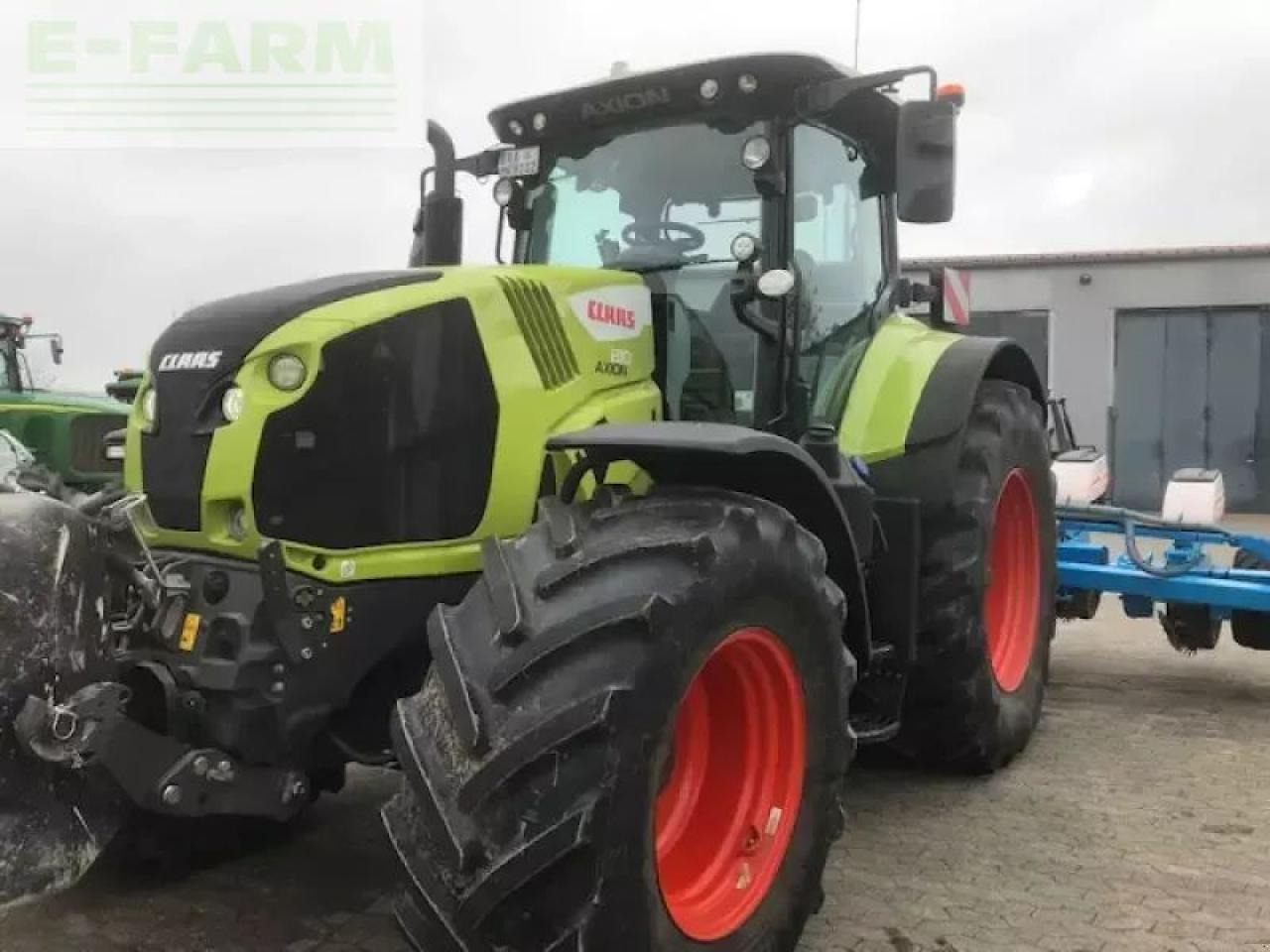 CLAAS axion 810 c-matic CMATIC - Traktor: gambar 4 CLAAS axion 810 c-matic CMATIC - Traktor: gambar 4