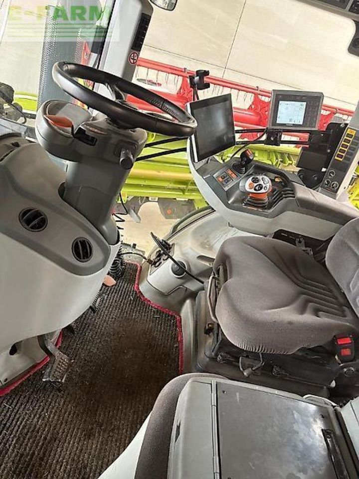 CLAAS axion 810 cmatic cebis CMATIC CEBIS - Traktor: gambar 4 CLAAS axion 810 cmatic cebis CMATIC CEBIS - Traktor: gambar 4