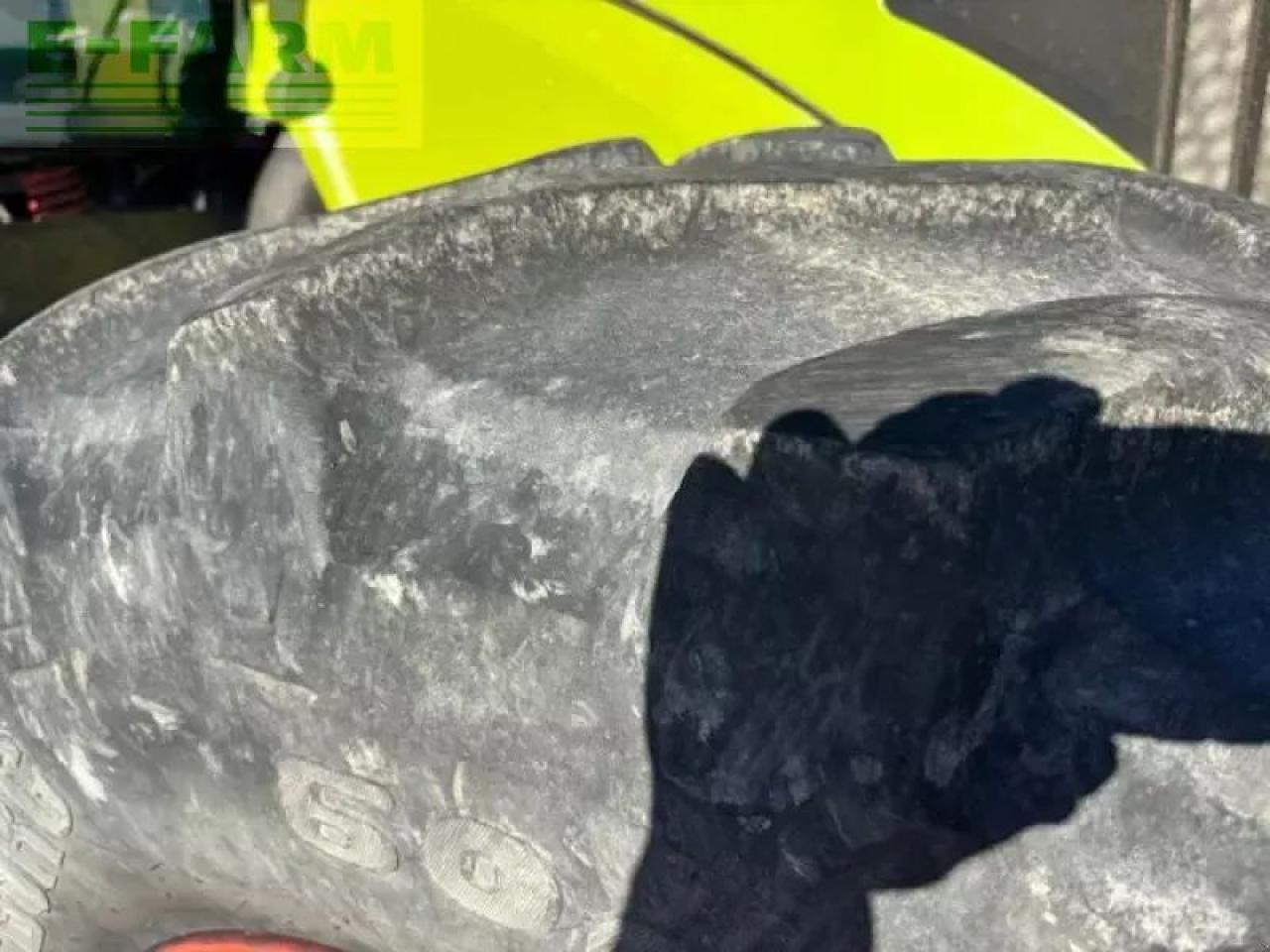 CLAAS axion 820 - Traktor: gambar 5 CLAAS axion 820 - Traktor: gambar 5