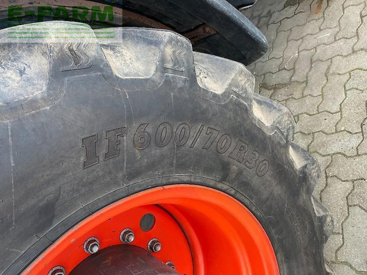 CLAAS axion 830 cmatic CMATIC - Traktor: gambar 4 CLAAS axion 830 cmatic CMATIC - Traktor: gambar 4