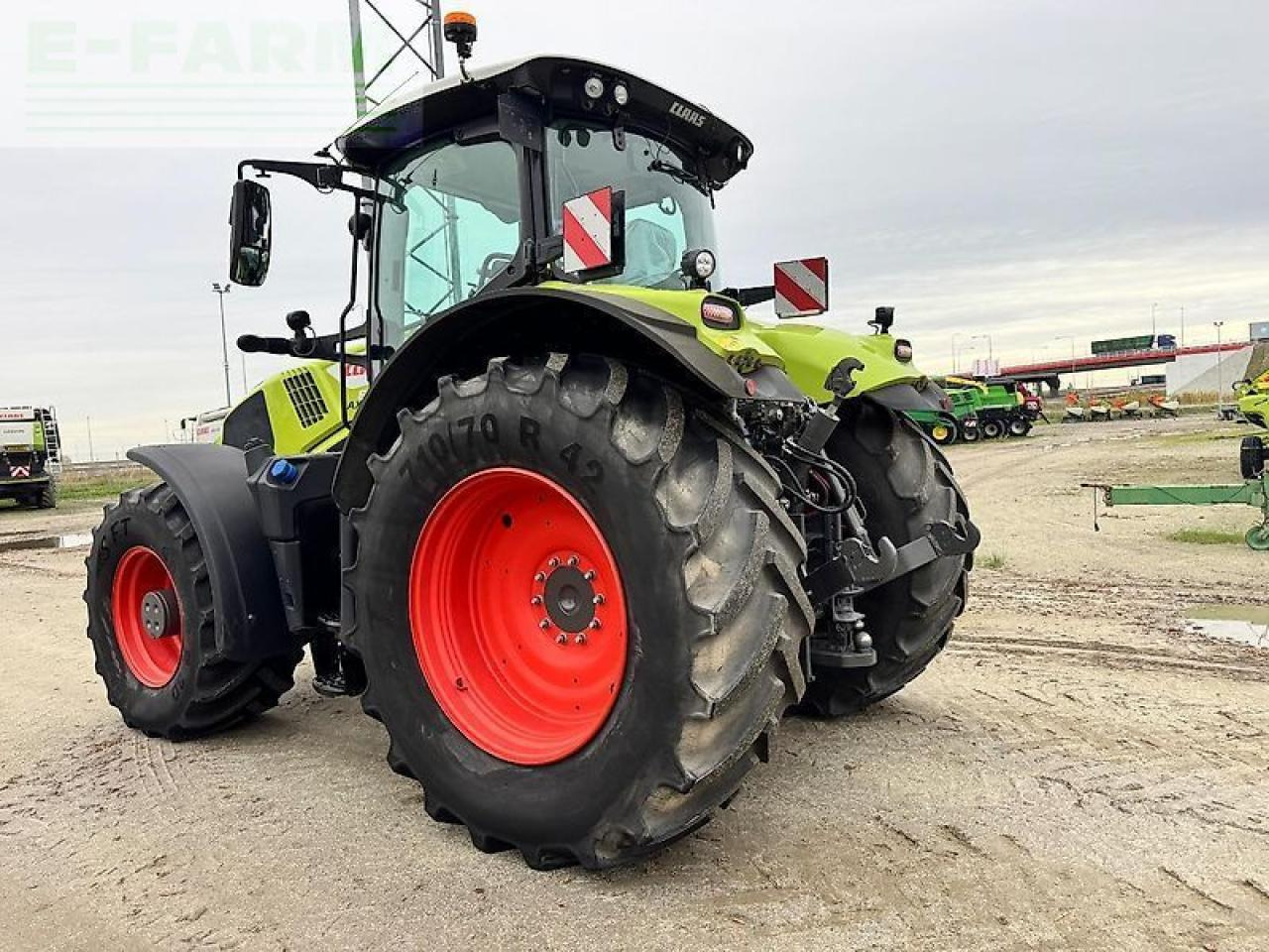 CLAAS axion 850 - Traktor: gambar 3 CLAAS axion 850 - Traktor: gambar 3