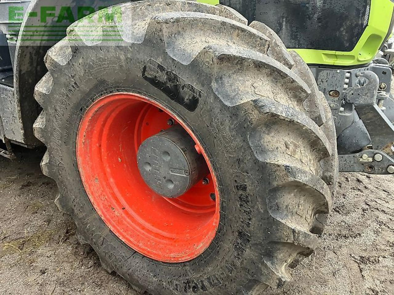 CLAAS axion 920 - Traktor: gambar 5 CLAAS axion 920 - Traktor: gambar 5