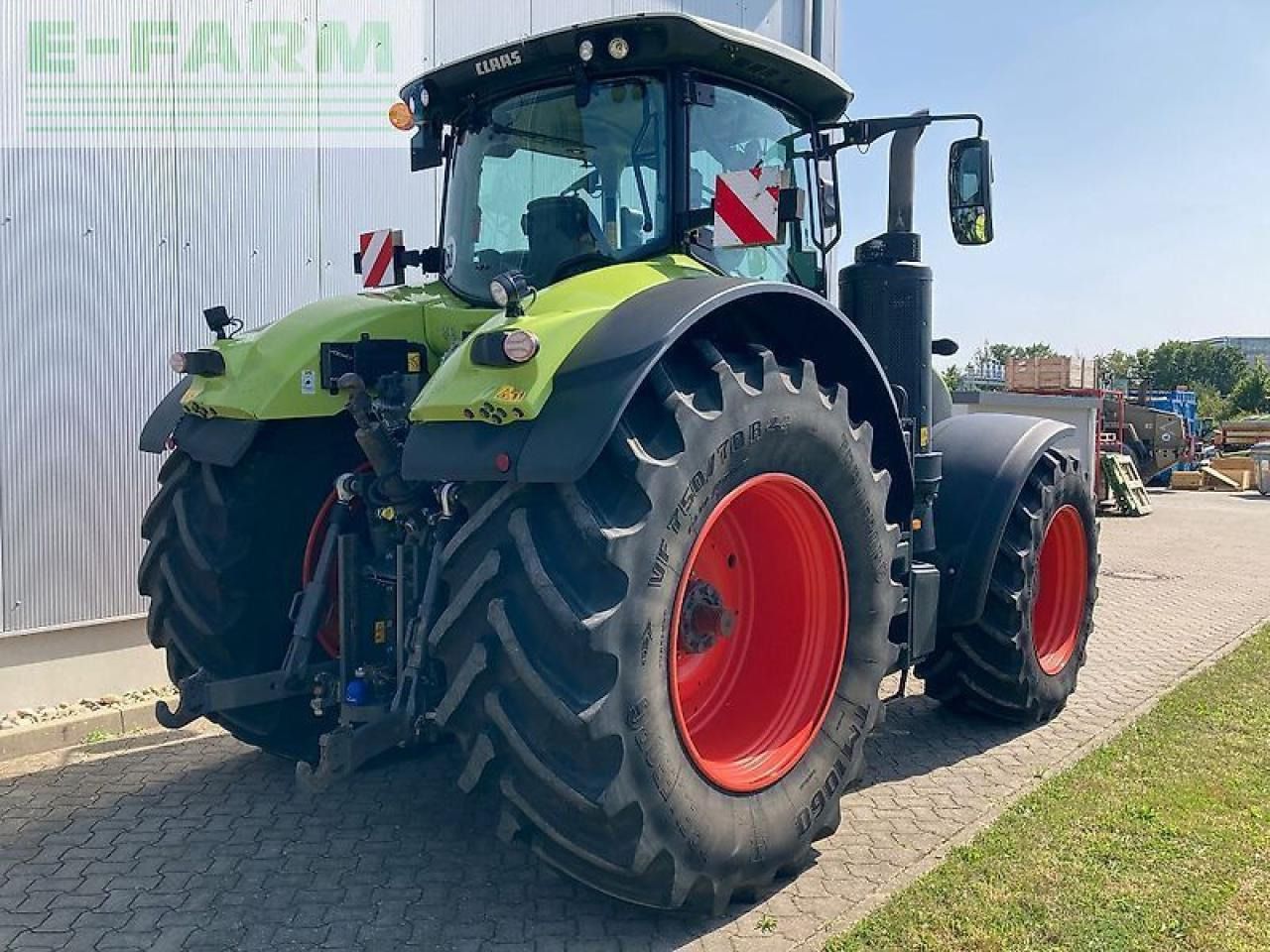 CLAAS axion 930 cmatic - Traktor: gambar 2 CLAAS axion 930 cmatic - Traktor: gambar 2