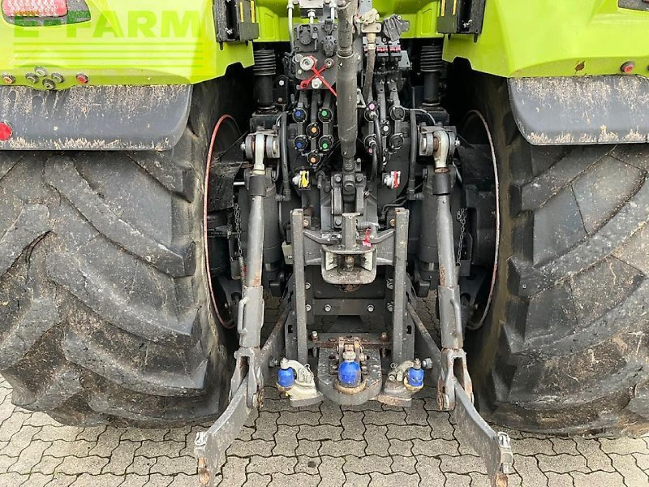 Traktor CLAAS axion 950 cmatic ctic: gambar 6