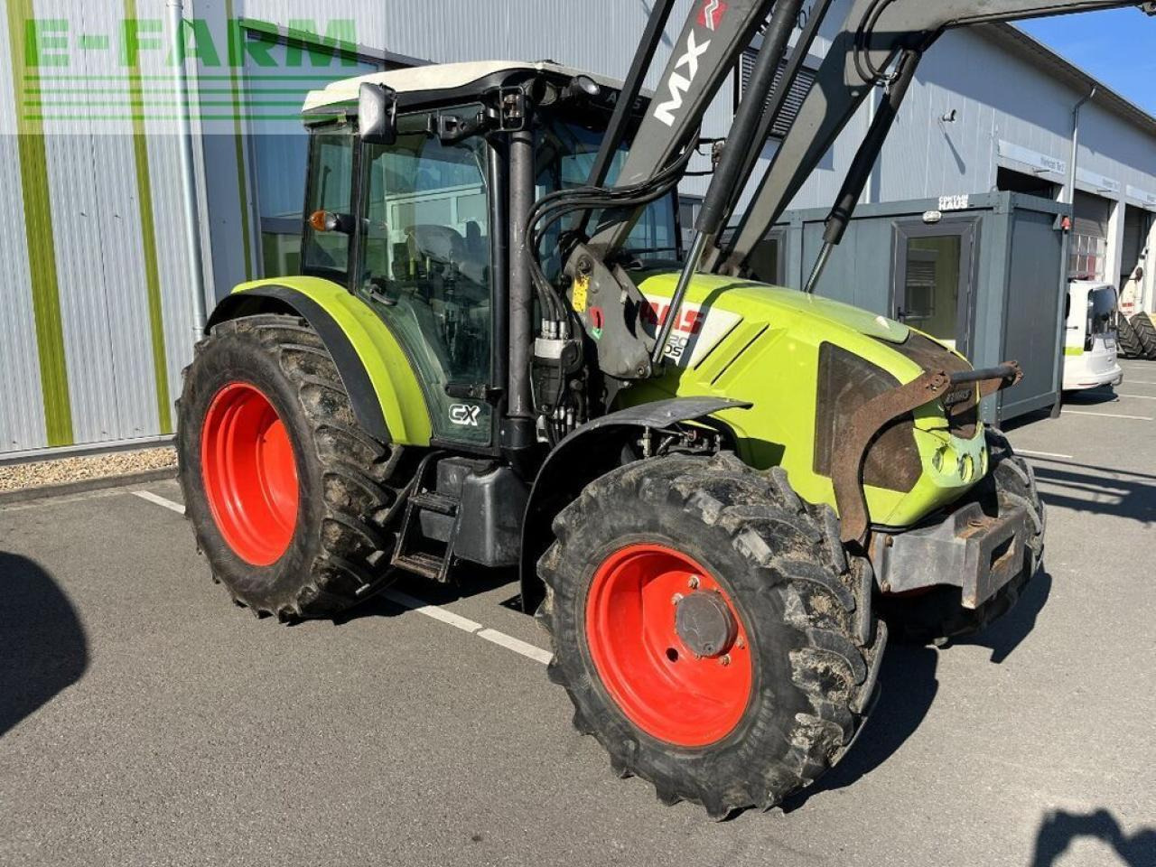 CLAAS axos 320 cx, frontlader mx u10 CX - Traktor: gambar 4 CLAAS axos 320 cx, frontlader mx u10 CX - Traktor: gambar 4