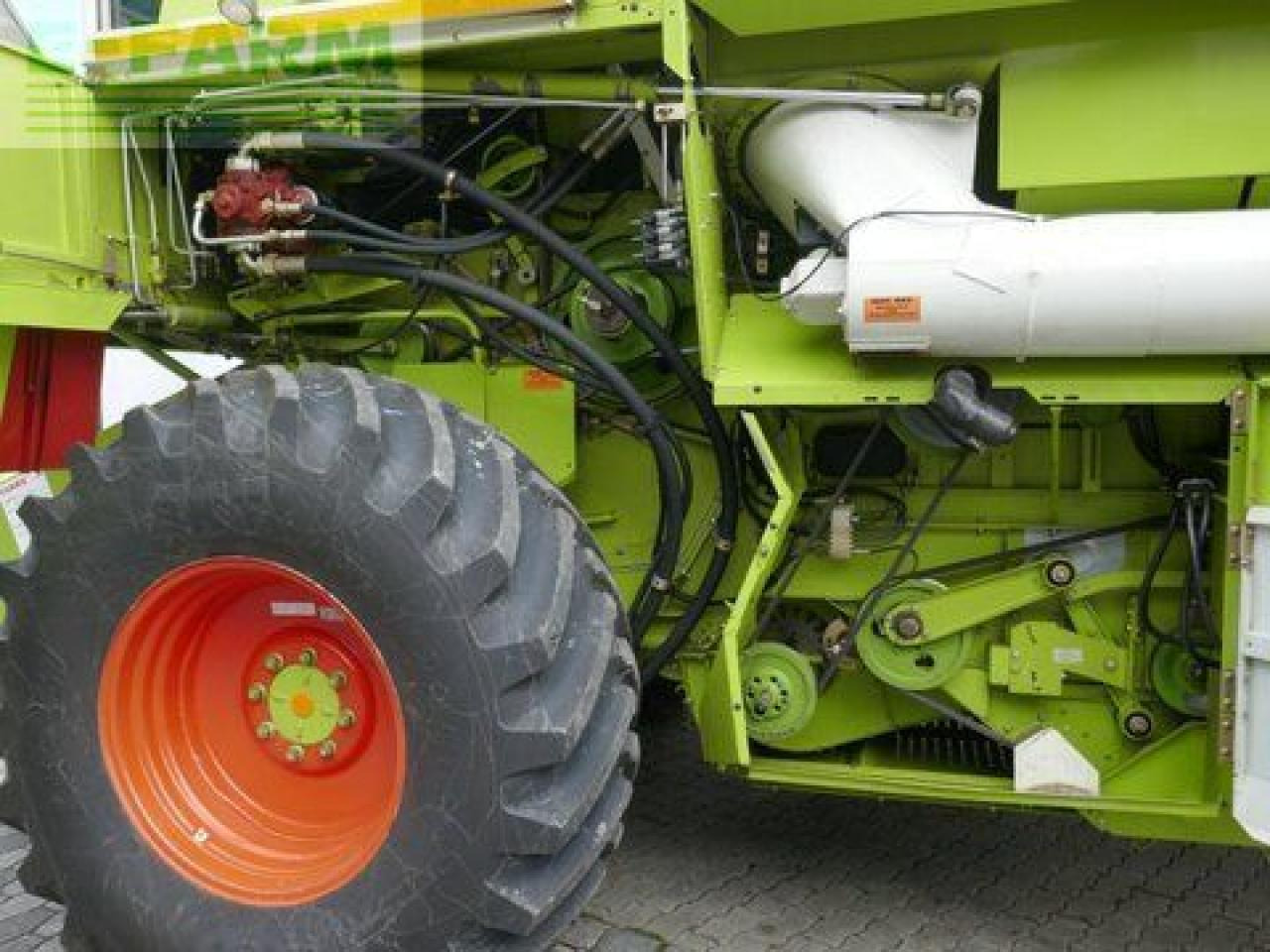 CLAAS dominator 208 mega - Pemanen gabungan: gambar 5 CLAAS dominator 208 mega - Pemanen gabungan: gambar 5