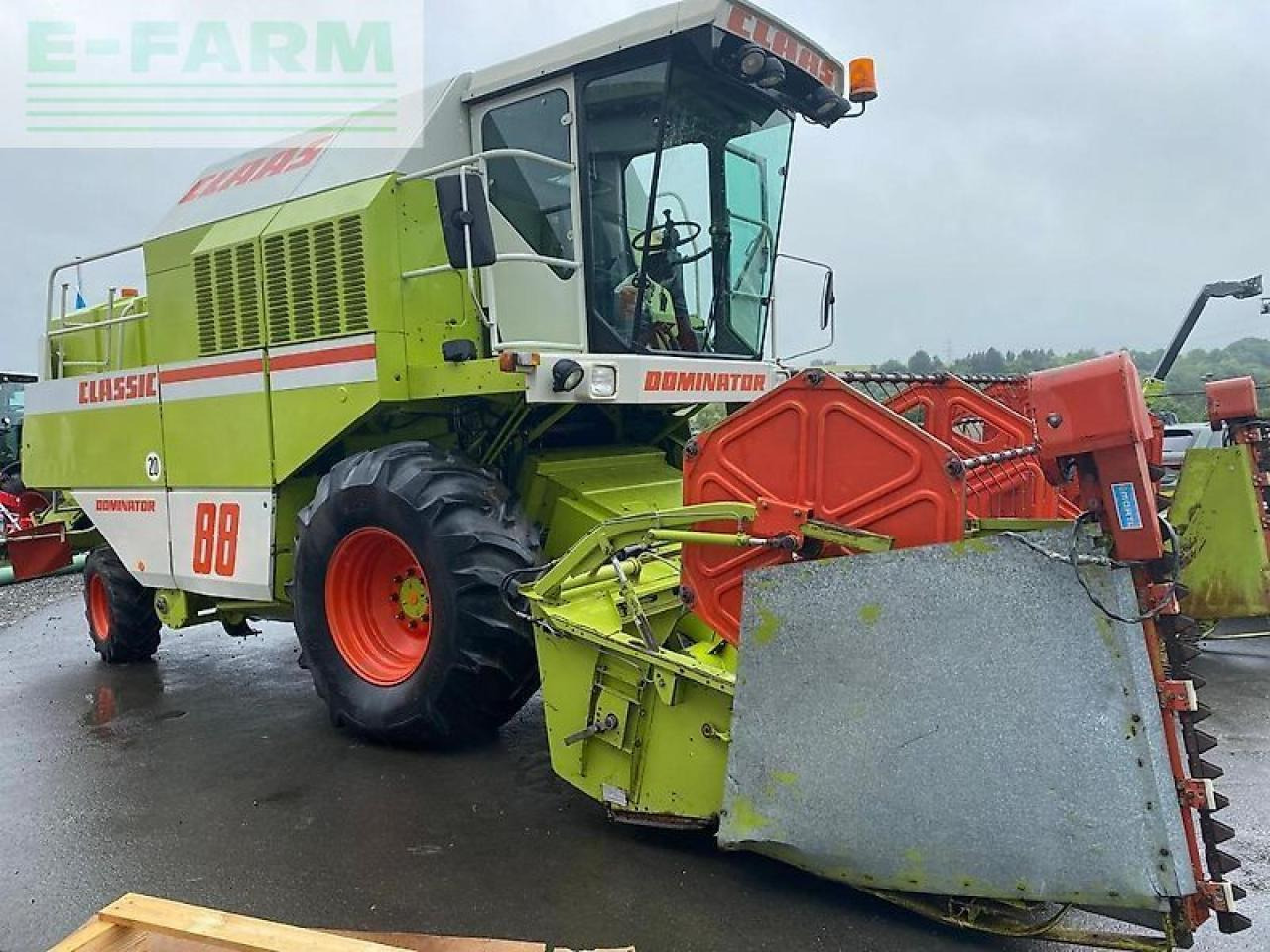 Pemanen gabungan CLAAS dominator 88: gambar 8