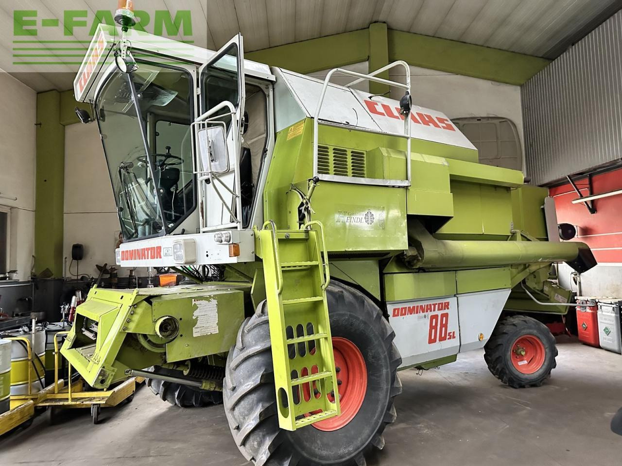 CLAAS dominator 88 - Pemanen gabungan: gambar 2 CLAAS dominator 88 - Pemanen gabungan: gambar 2