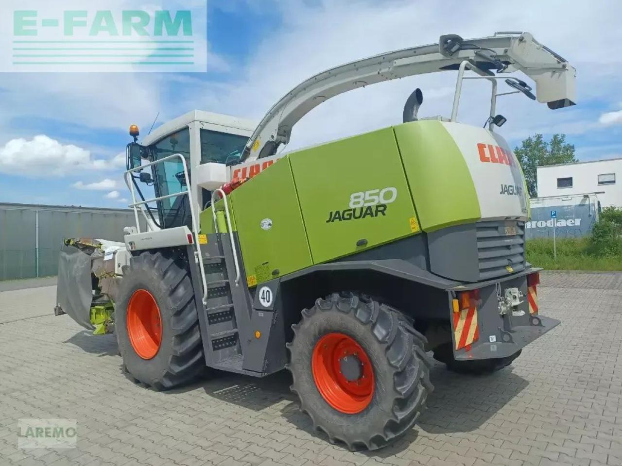 CLAAS jaguar 850 speedstar - 4-trac - Pemanen hijauan: gambar 3 CLAAS jaguar 850 speedstar - 4-trac - Pemanen hijauan: gambar 3