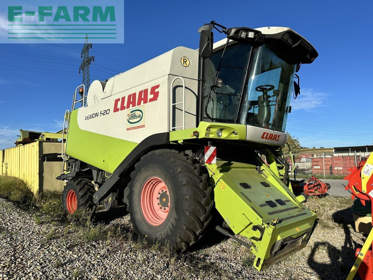 CLAAS lexion 520 - Pemanen gabungan: gambar 1 CLAAS lexion 520 - Pemanen gabungan: gambar 1