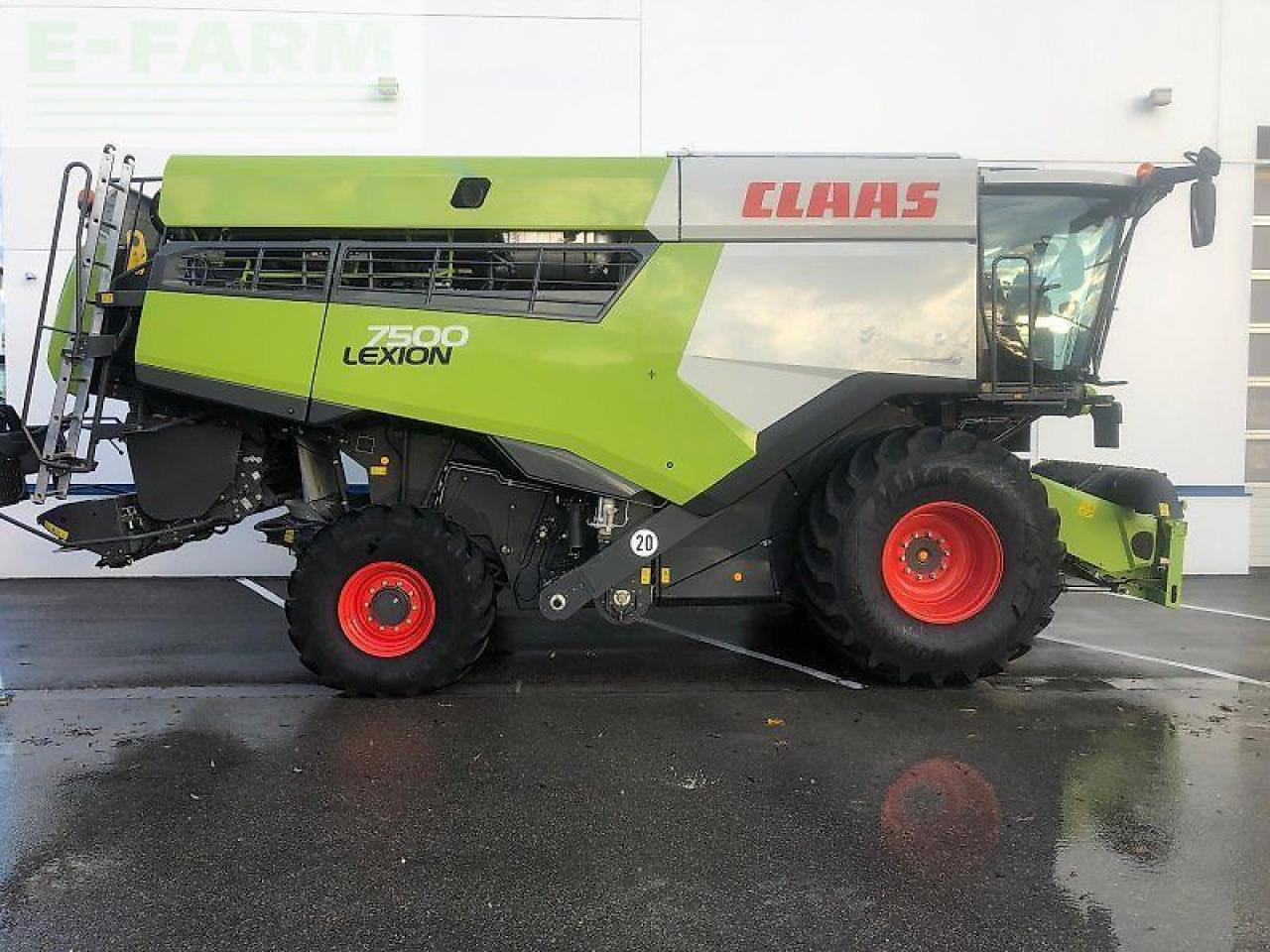 CLAAS lexion 7500 preis reduziert !!! - Pemanen gabungan: gambar 2 CLAAS lexion 7500 preis reduziert !!! - Pemanen gabungan: gambar 2